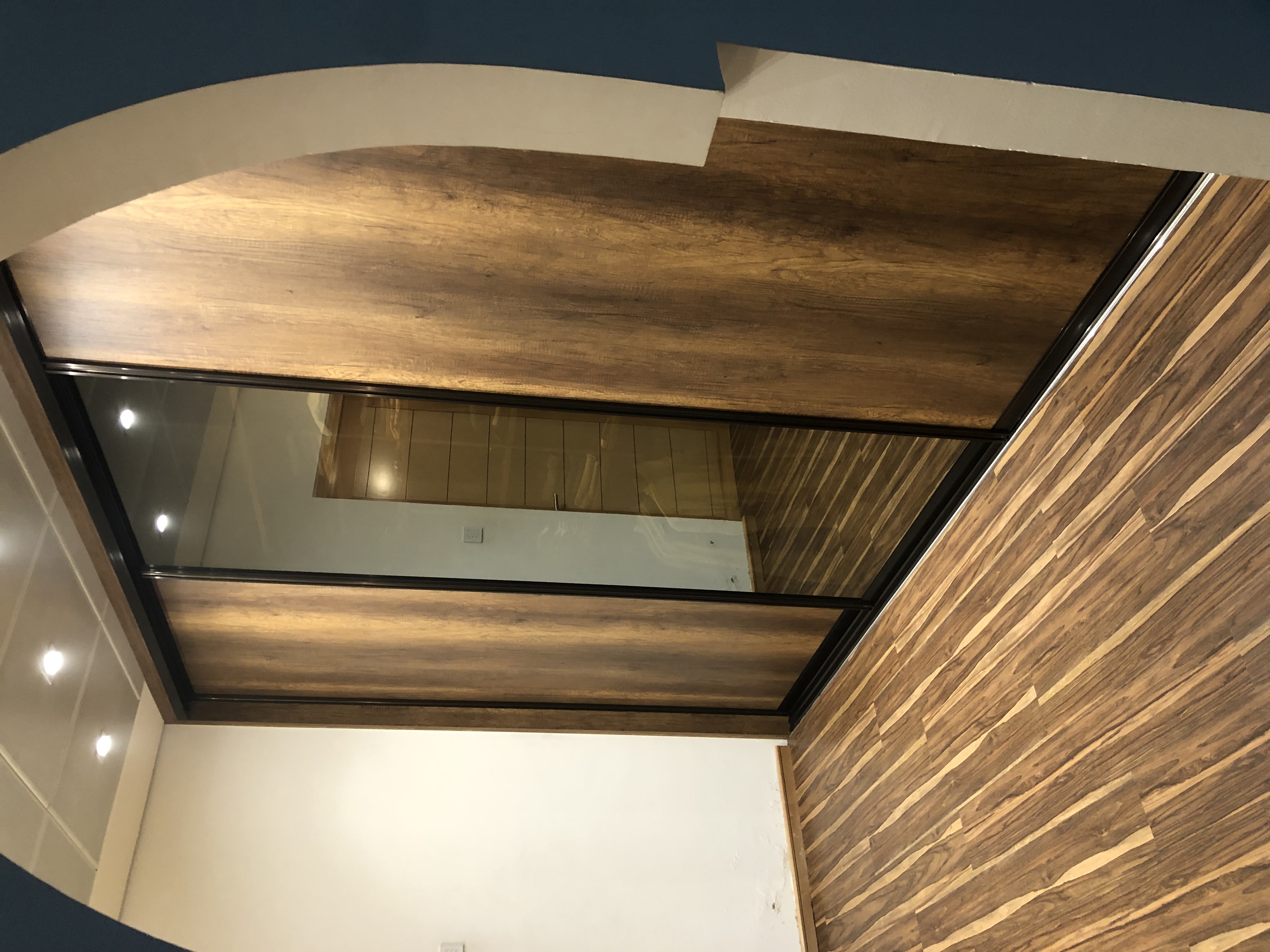 Natural wood architectural finishes and timber detailing